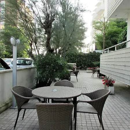 Hotel Villa Fiorita 3*